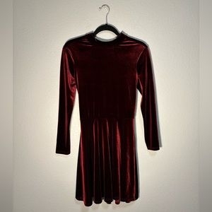 AMERICAN APPAREL Burgundy Velvet Long Sleeve Backless Mini Skater Dress ❤️🌹🥀